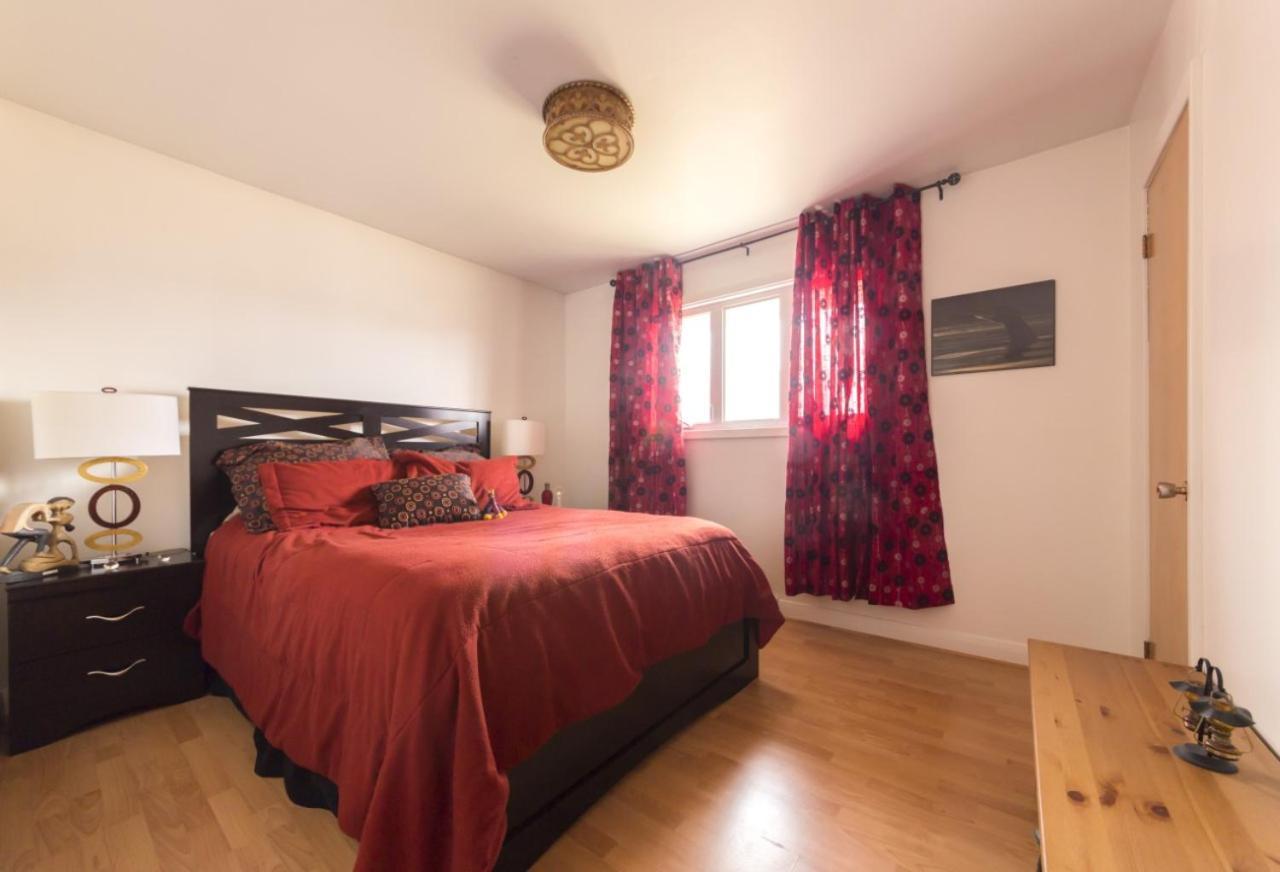 L'Octogone Hotel Coaticook Esterno foto